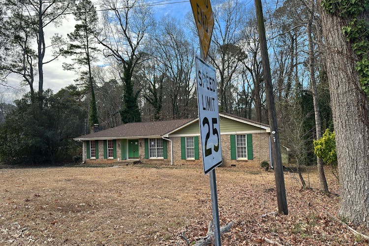 5943 Christopher Lane Lithonia, GA 30058, Dekalb County