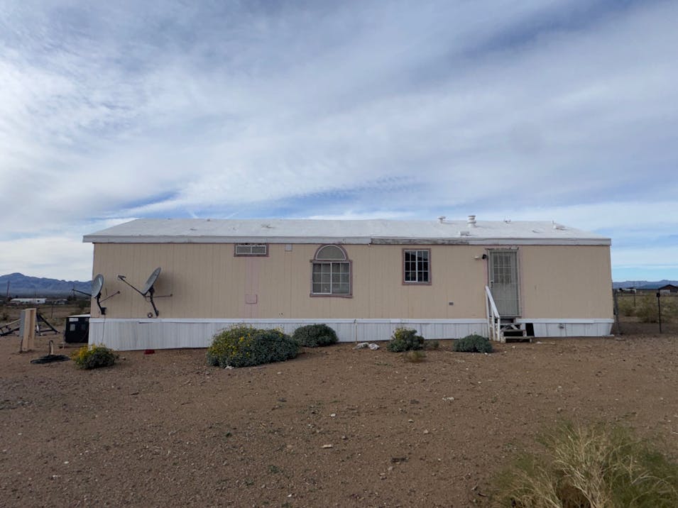3868 W Abrigo Dr Golden Valley, AZ 86413, Mohave County