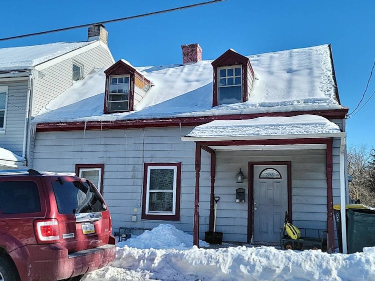 55 S 2nd St Womelsdorf, PA 19567, Berks County