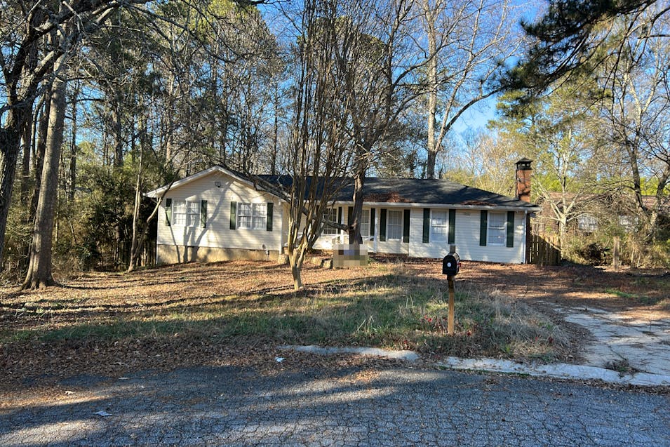 1900 Maxine Ln Douglasville, GA 30135, Douglas County