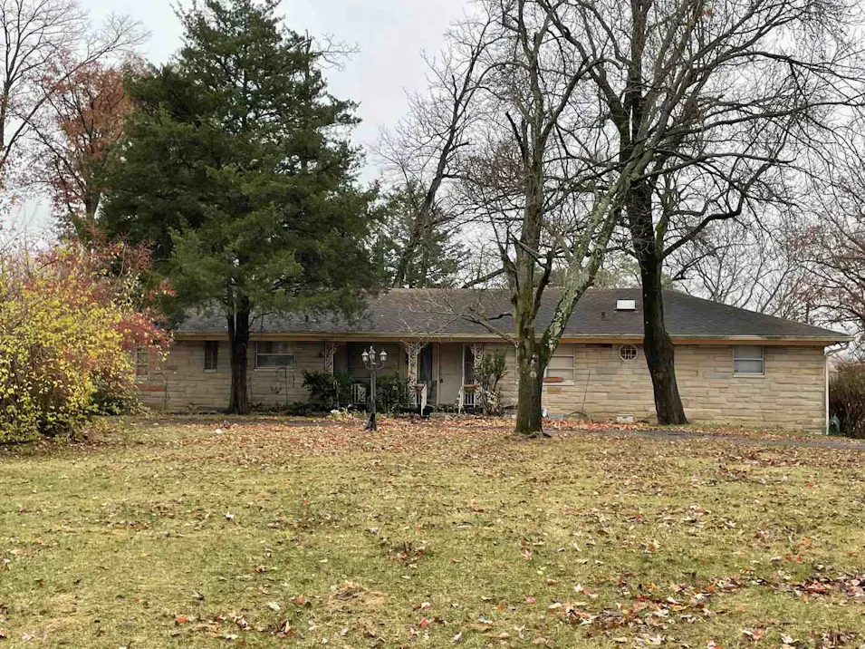 5835 Andover Road Indianapolis, IN 46220, Marion County