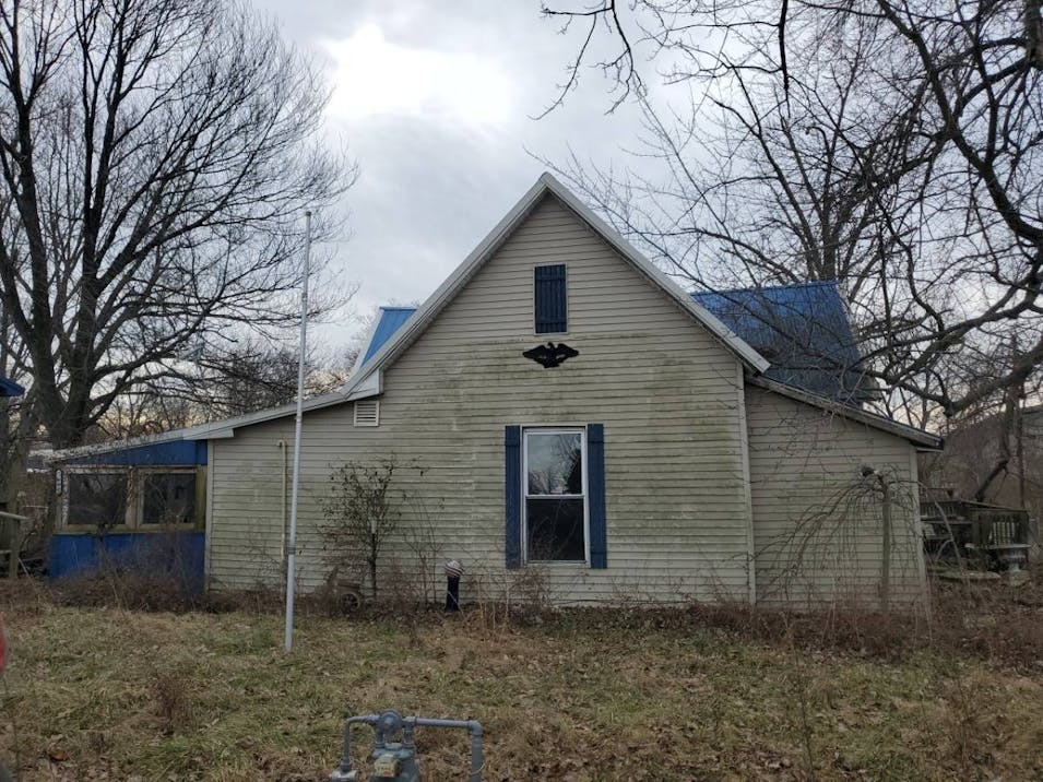 7660 E Laughlin St Dugger, IN 47848, Sullivan County