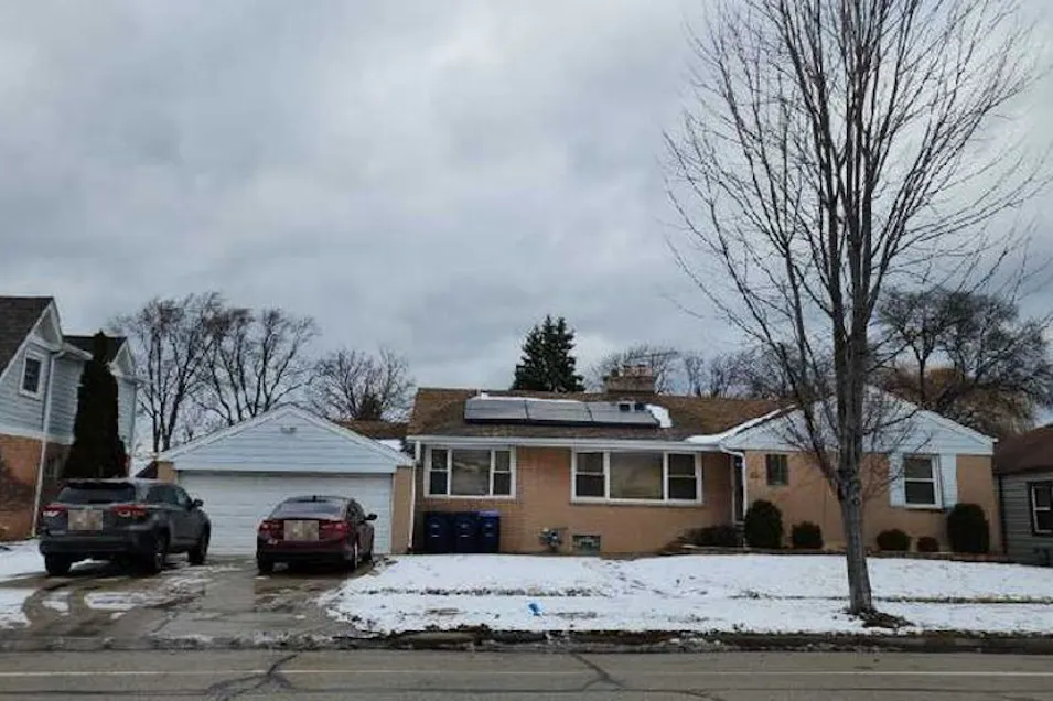 840 East Thacker Street Des Plaines, IL 60016, Cook County