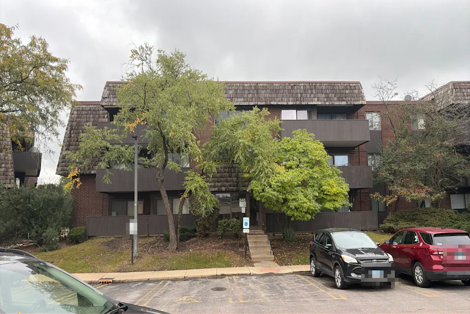 548 Timber Ridge Dr Carol Stream, IL 60188, Dupage County