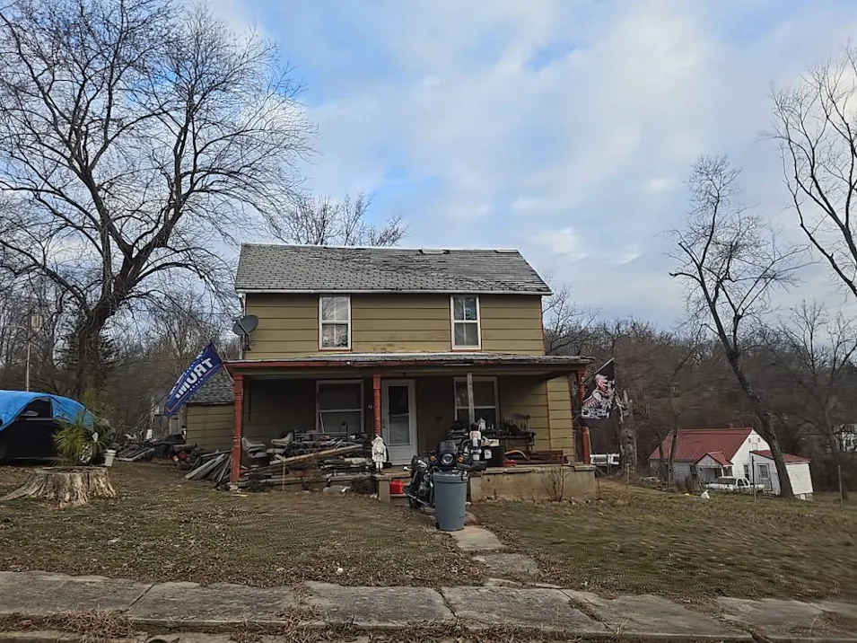 213 W High St Steelville, MO 65565, Crawford County