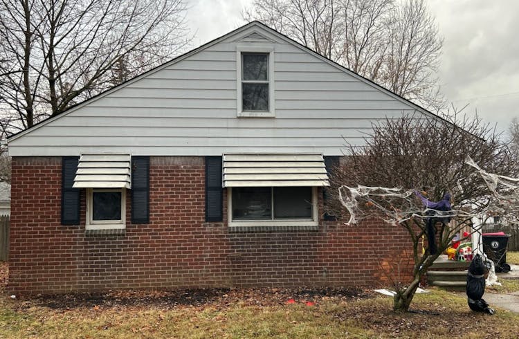 16543 Five Points St Redford, MI 48240, Wayne County