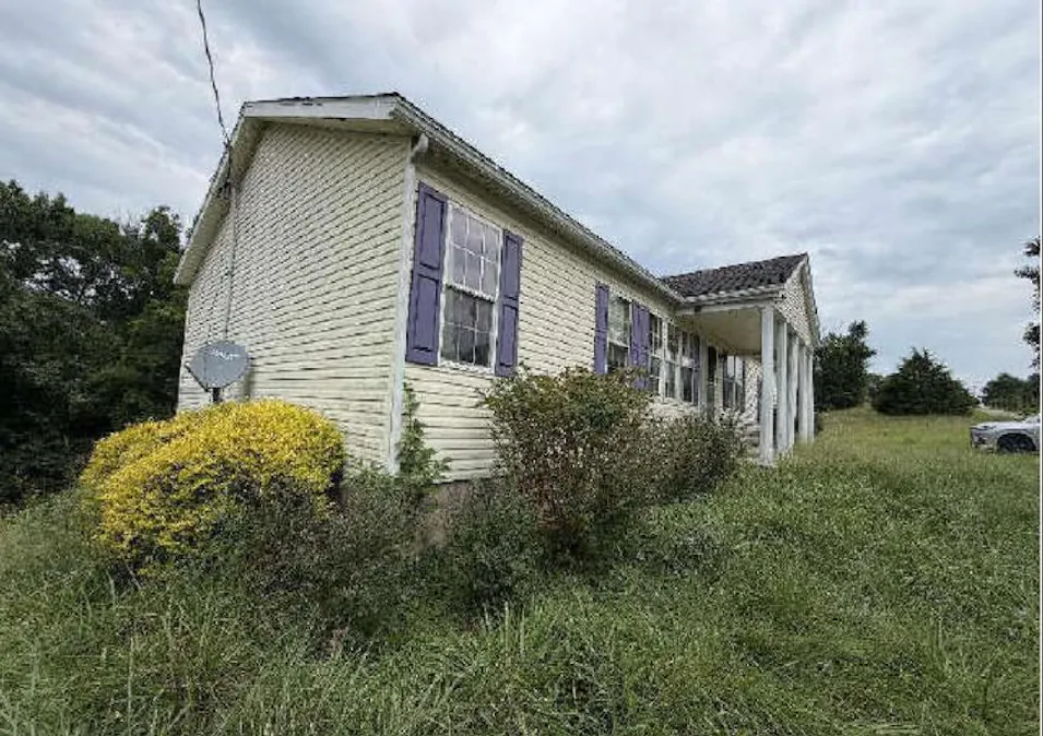 100 Amber Ct Mount Eden, KY 40046, Spencer County