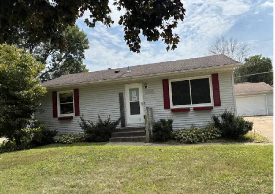 2038 44th St NW Rochester, MN 55901, Olmsted County