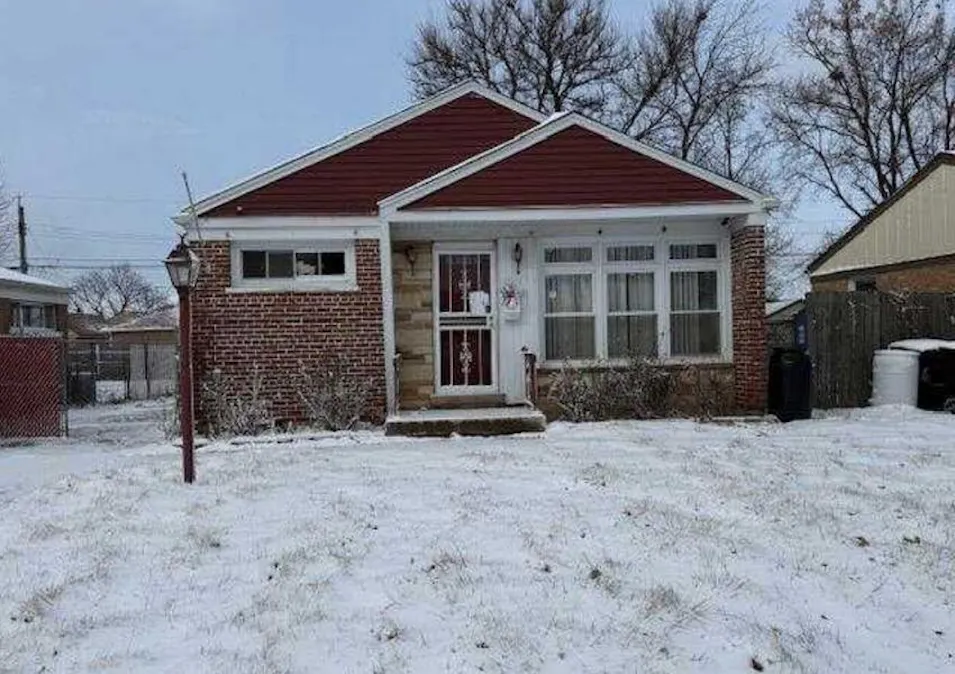 7958 S Knox Ave Chicago, IL 60652, Cook County