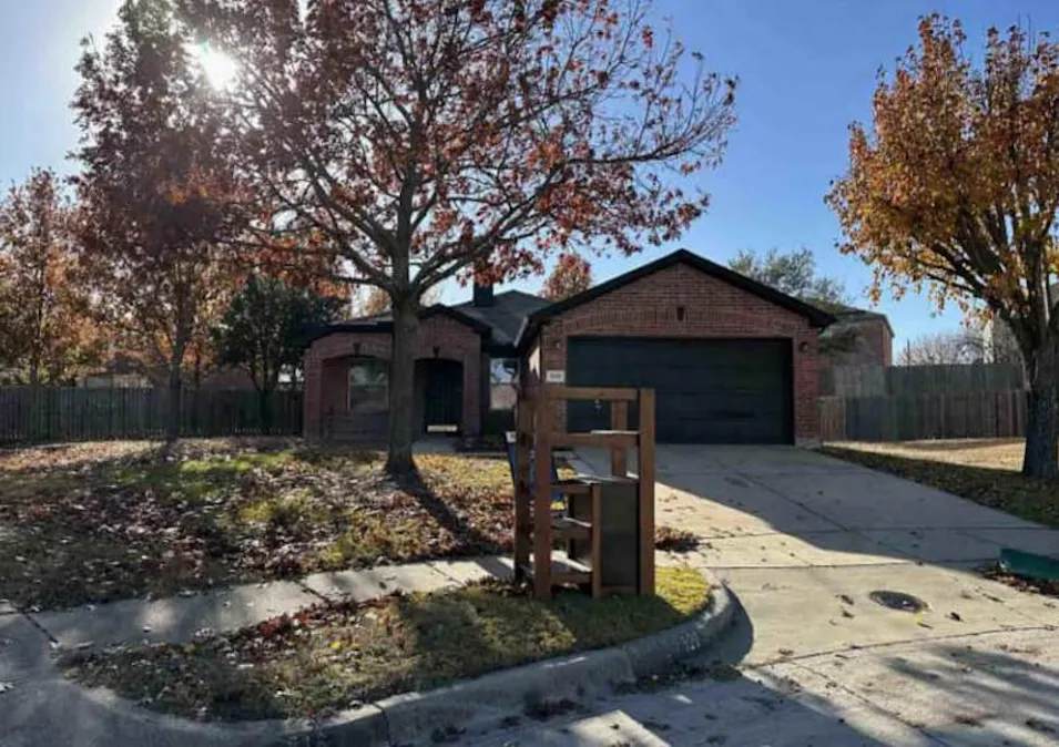 520 King St Cedar Hill, TX 75104, Dallas County