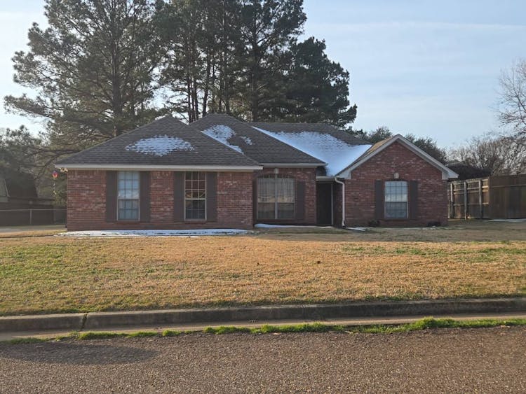 1220 San Salvador Dr Longview, TX 75602, Harrison County