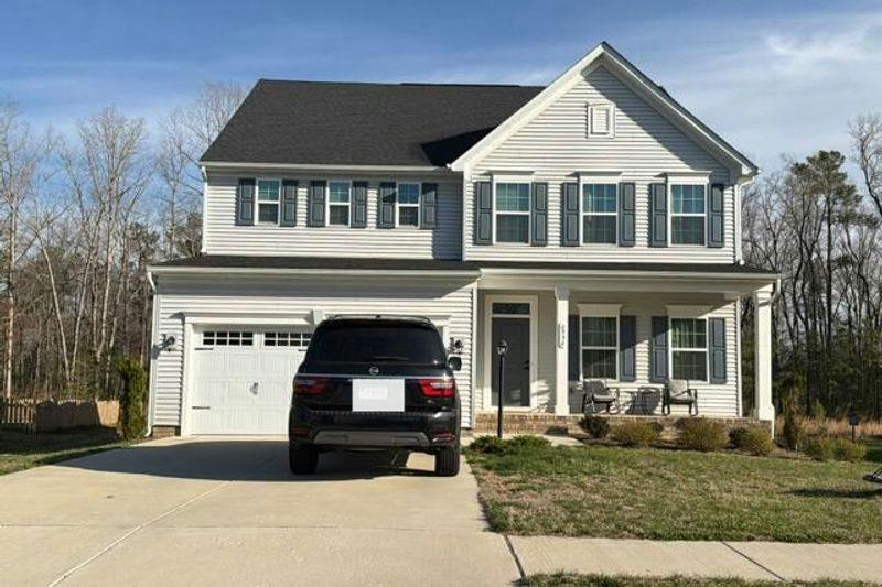 Raeford Ave, Lexington, NC 27292