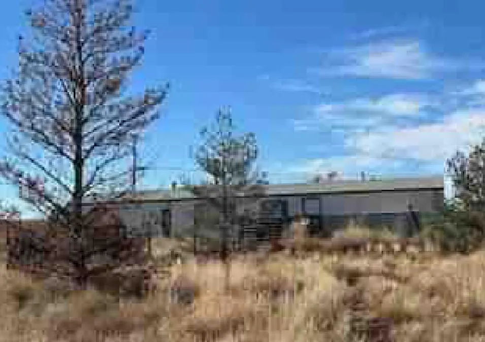 21 San Domingo Rd Laguna, NM 87026, Valencia County