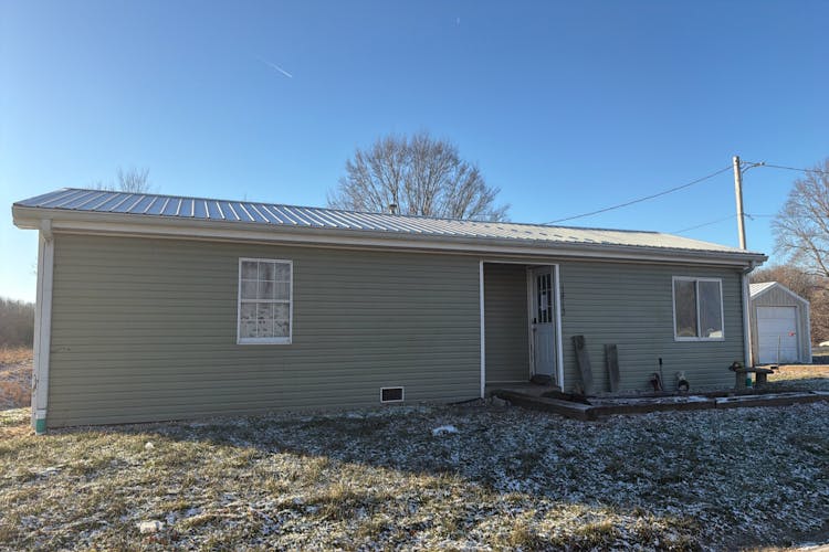 1413e Hornettown Rd Morgantown, IN 46160, Brown County