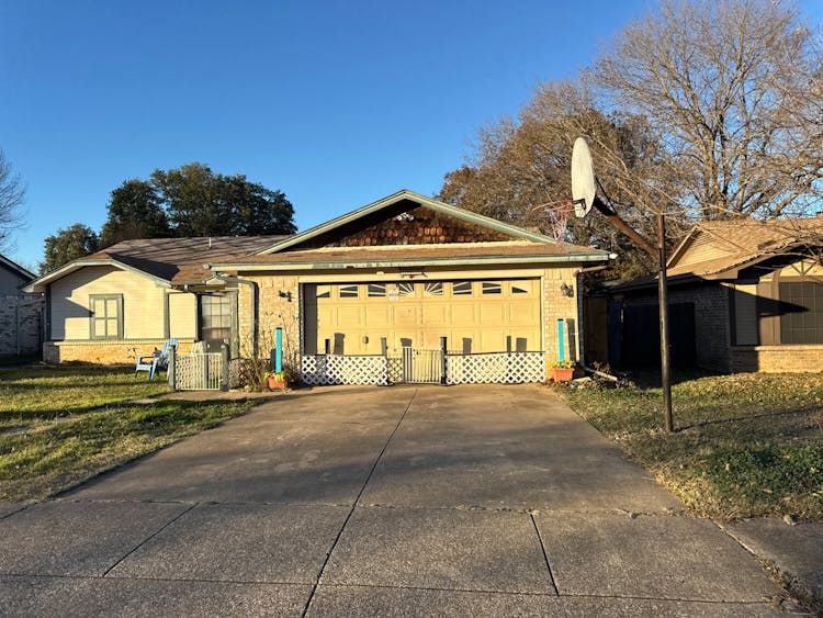 1820 Whittenburg Drive Fort Worth, TX 76134, Tarrant County