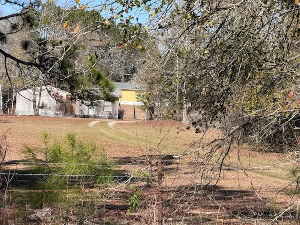 124 B Dicksons Mill Pond Fitzgerald, GA 31750, Ben Hill County