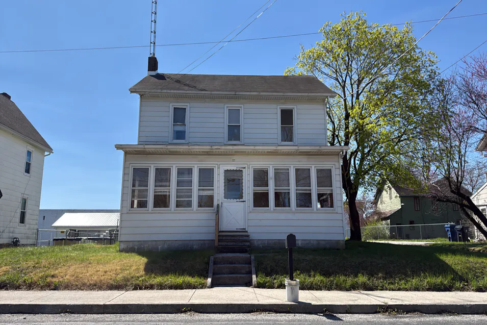 121e York St Biglerville, PA 17307, Adams County