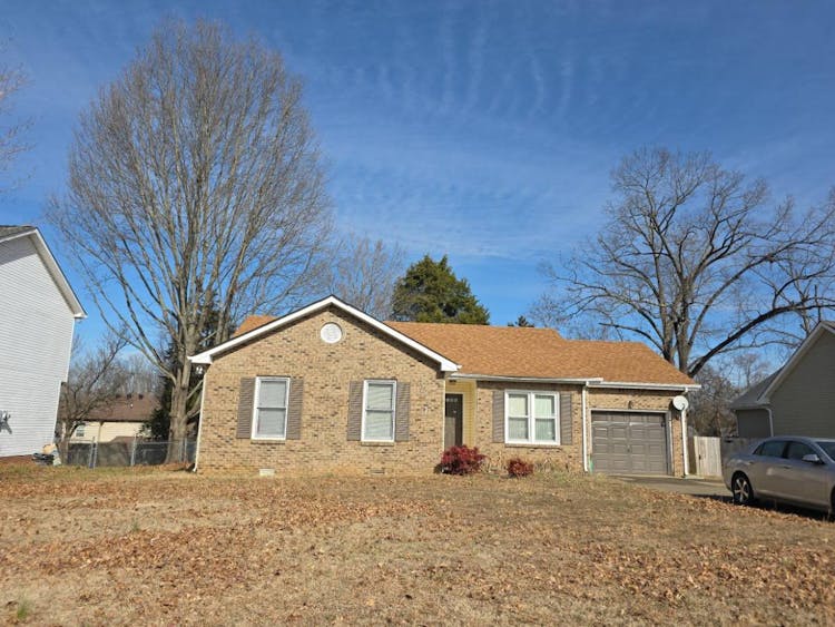 417 Cyprus Ct Clarksville, TN 37040, Montgomery County