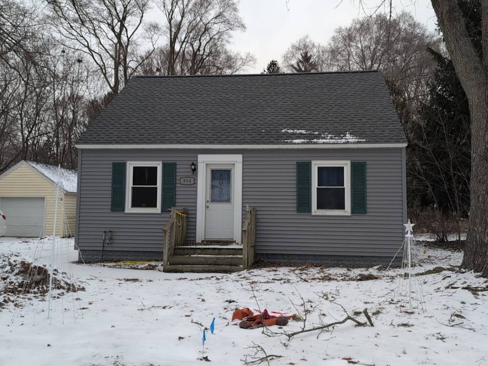 954 Wilson Ave Norton Shores, MI 49441, Muskegon County