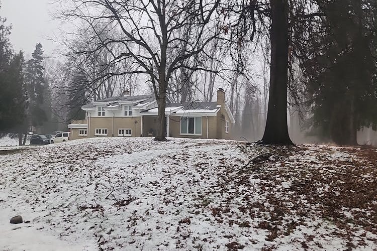 23690 Lake Ravines Dr Southfield, MI 48033, Oakland County