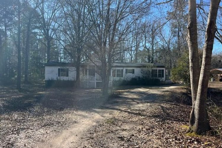 203 Nancy Dr Byron, GA 31008, Crawford County