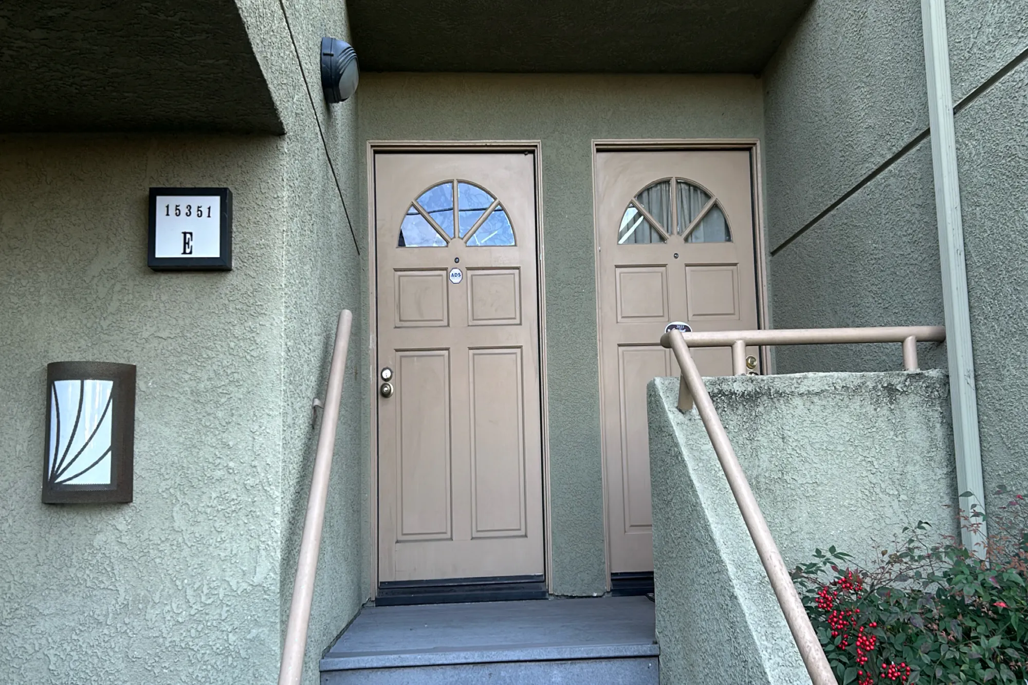 15351 Hunsaker Ave # E, Paramount, CA 90723, Los Angeles County