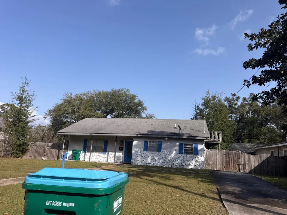 496 West Ave Gulfport, MS 39507, Harrison County