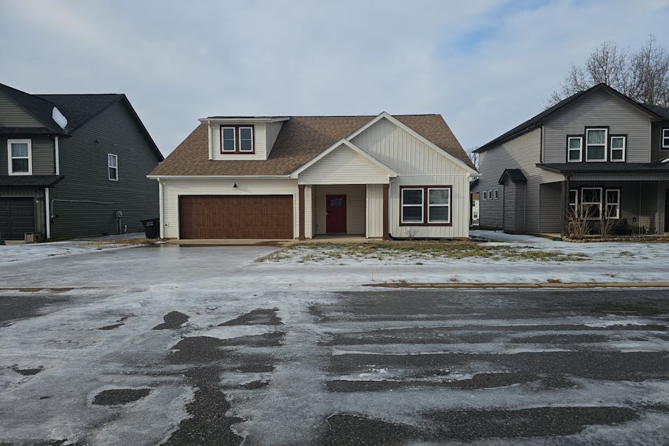 509 Kinslow Lane Clarksville, TN 37040, Montgomery County