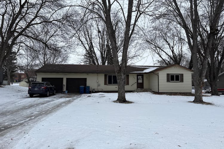 1028 4th Ave N Sauk Rapids, MN 56379, Benton County
