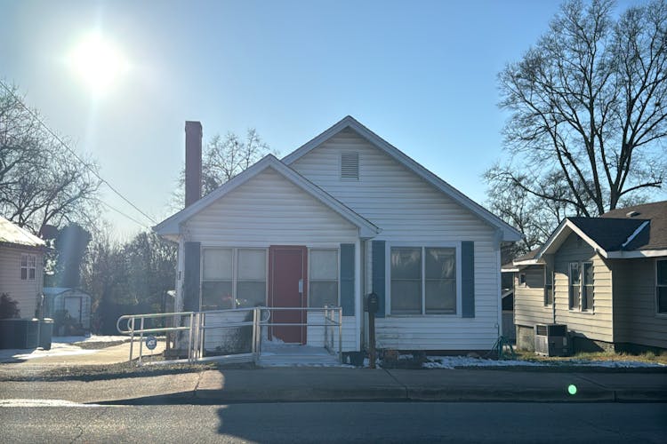 25 N Washington Ave Greenville, SC 29611, Greenville County