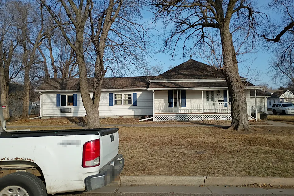 537 S. Boston Avenue Hastings, NE 68901, Adams County
