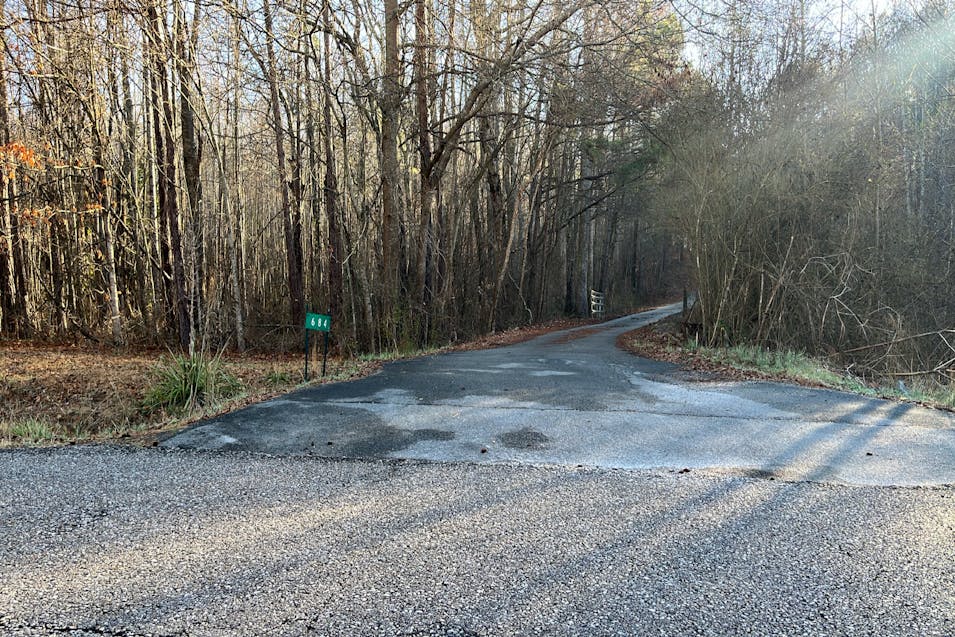 684 Elliott Road Gadsden, AL 35904, Etowah County