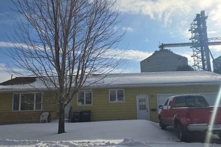 513 Minnesota Ave Wendell, MN 56590, Grant County