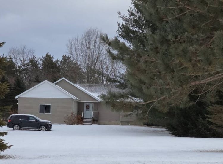 4186 Marathon Rd Columbiaville, MI 48421-8958, Lapeer County