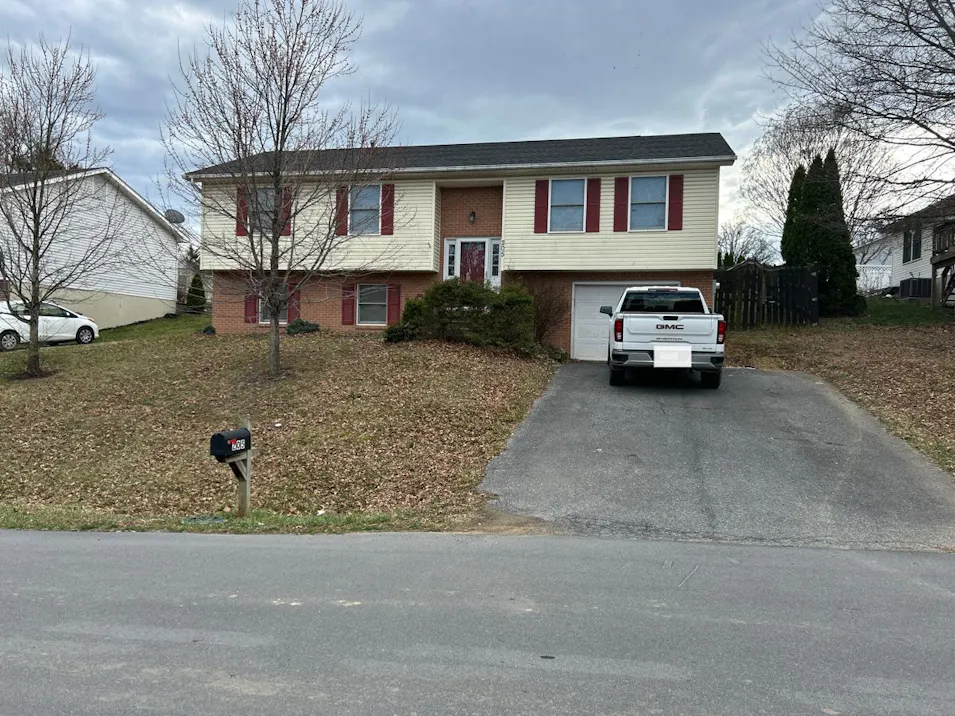 205 Pembridge Dr. Winchester, VA 22602, Frederick County