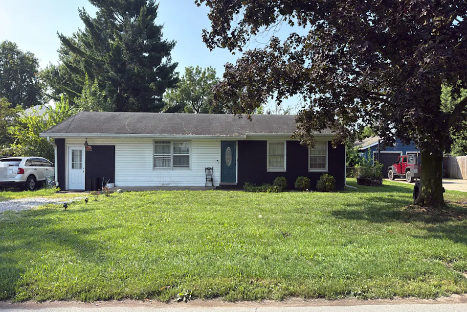 359 W Poston Rd Martinsville, IN 46151, Morgan County