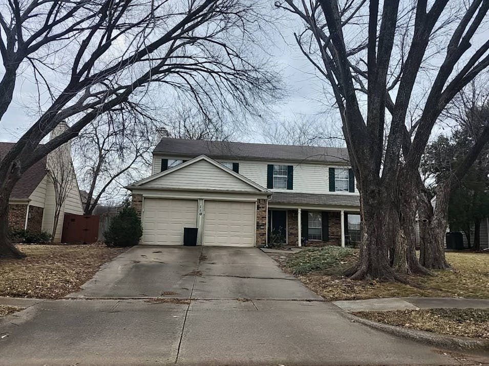 110 Wooddale Street Euless, TX 76039-4315, Tarrant County