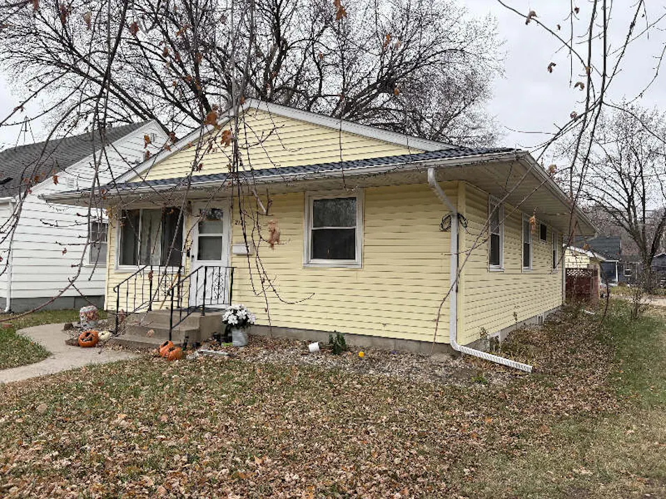 213 27th Ave N Saint Cloud, MN 56303, Stearns County