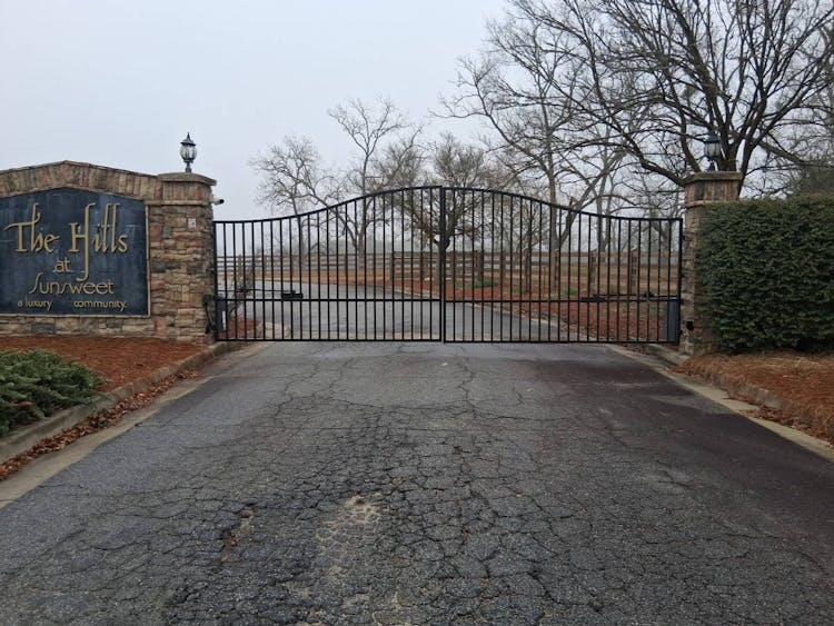 71 Club View Dr Tifton, GA 31793, Tift County