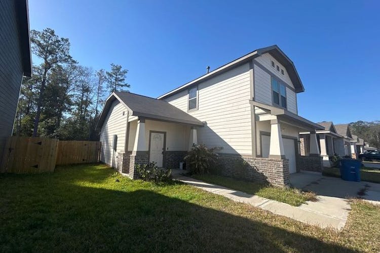 17624 Cedar Crest Drive Conroe, TX 77306, Montgomery County