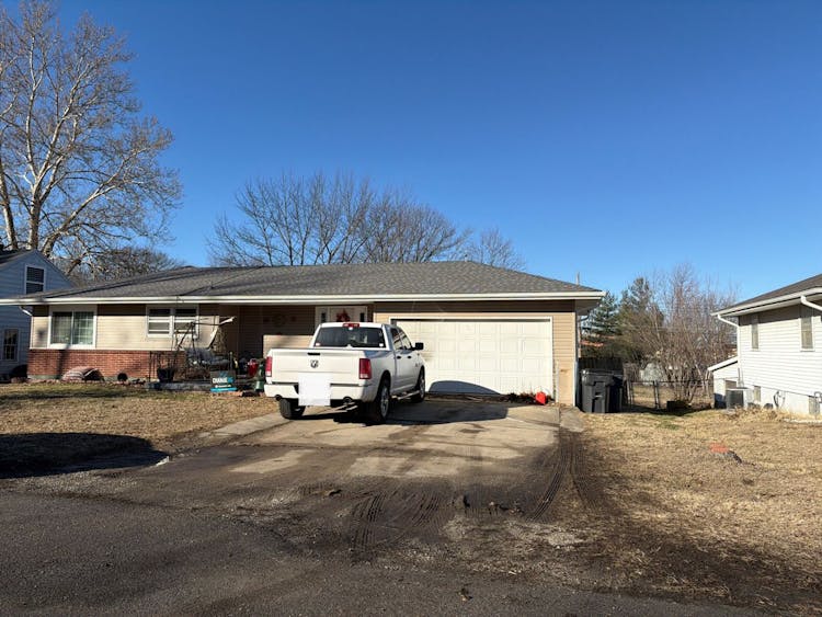 109 NW 17th Street Blue Springs, MO 64015, Jackson County