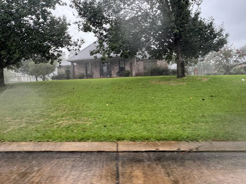 110 Lakeland Dr