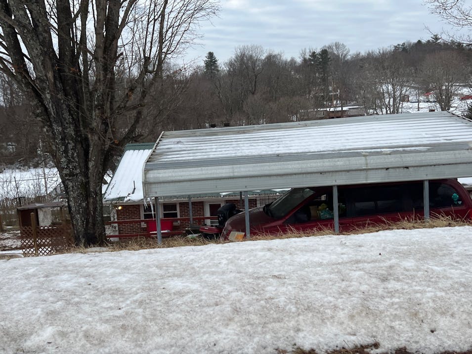 4663 Ivanhoe Rd Ivanhoe, VA 24350, Wythe County