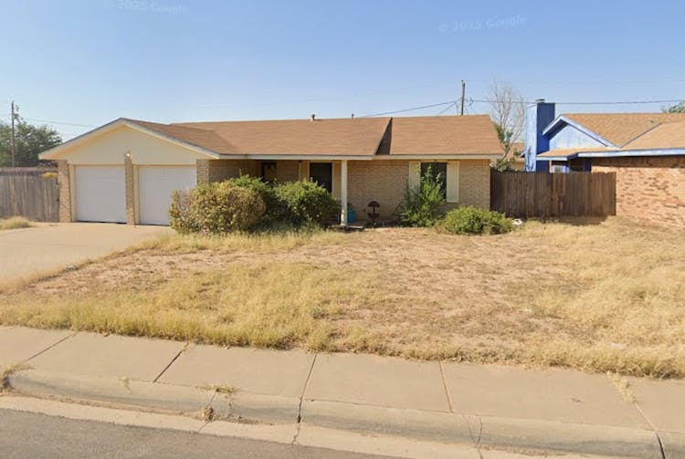 1720 E Pine Ave Midland, TX 79705, Midland County