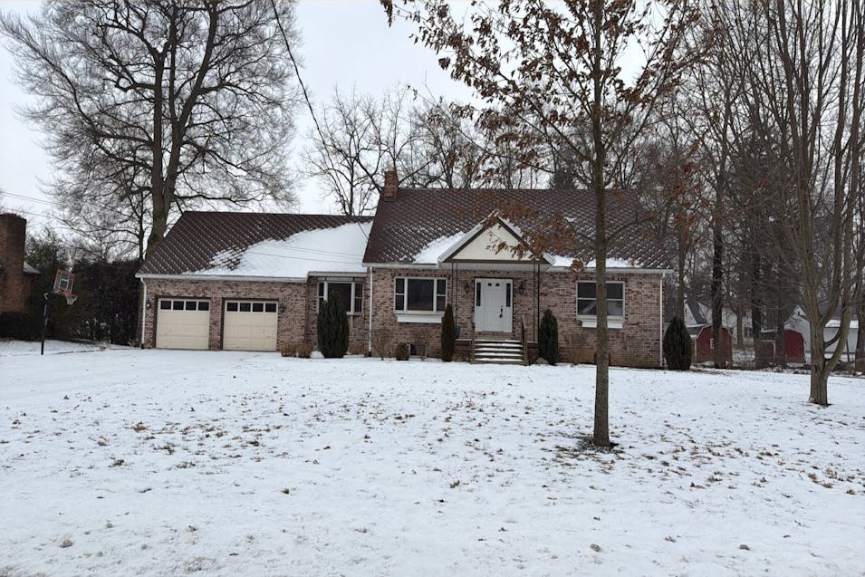 59 Sunset Dr Shelby, OH 44875, Richland County