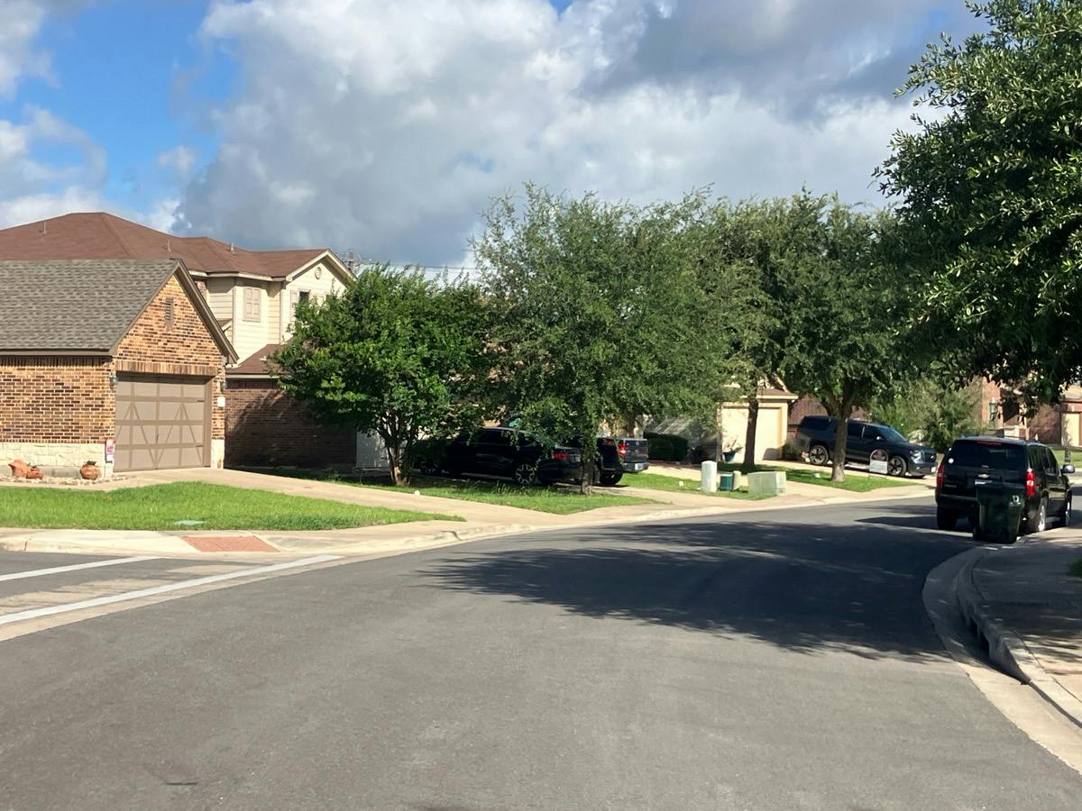 Howry Dr, Georgetown, TX 78626