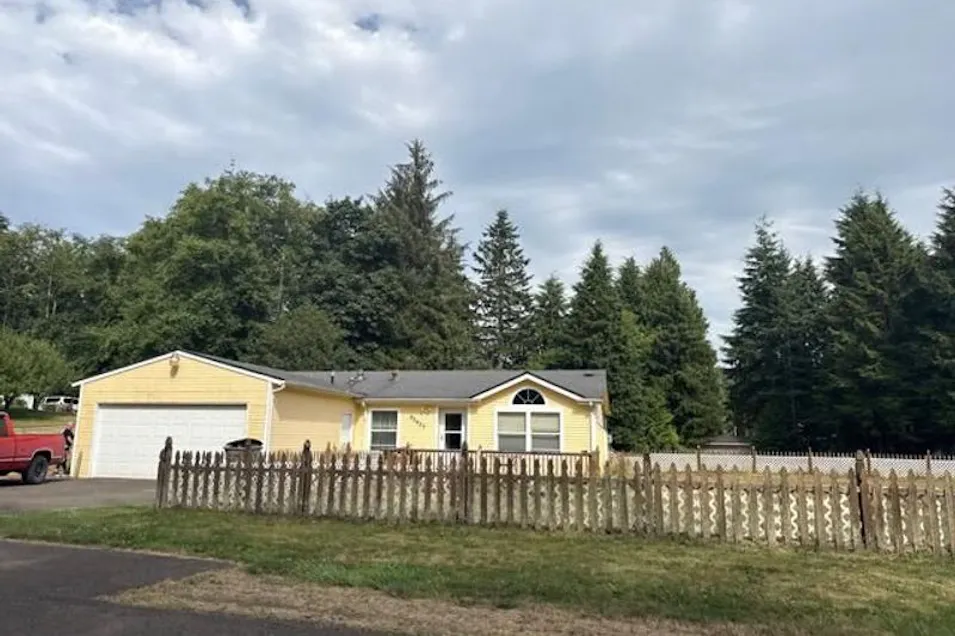92427 Leaf Court Dr Astoria, OR 97103, Clatsop County