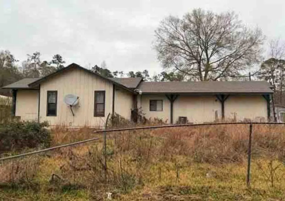 2441 Abes Dr Orange, TX 77632, Orange County