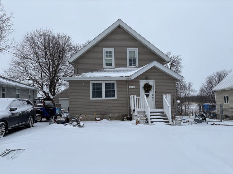 340 Cleveland Ave Green Isle, MN 55338, Sibley County