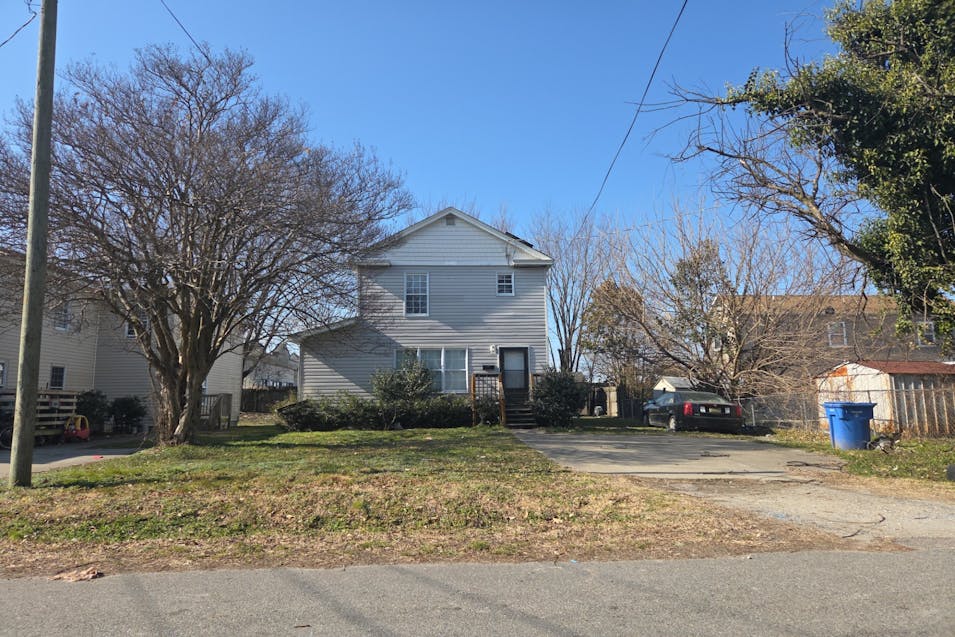 610 Lafayette Ave Chesapeake, VA 23324, Chesapeake City County